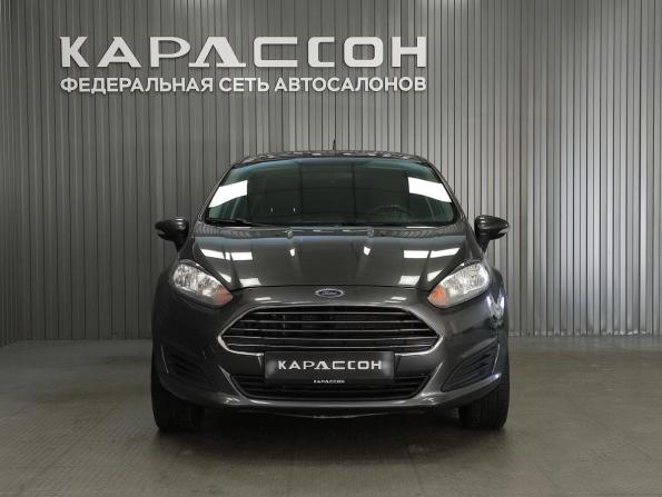 Ford Fiesta Mk6 Рестайлинг с пробегом 2018 года, цена 900 000 рублей, 140000 км, хэтчбек, Автокод Объявления