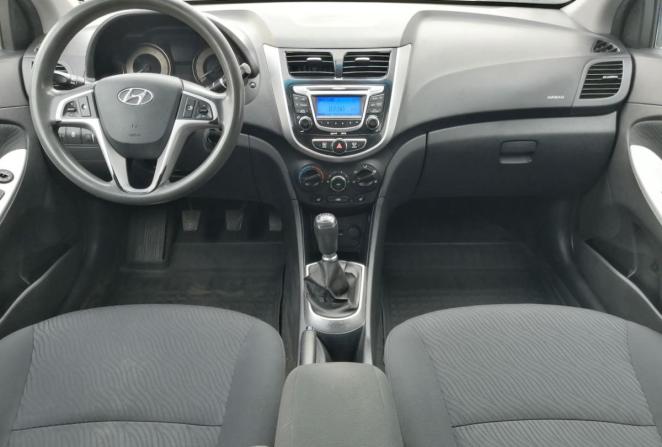 Hyundai Solaris I с пробегом 2012 года, цена 570 000 рублей, 240348 км, седан, Автокод Объявления