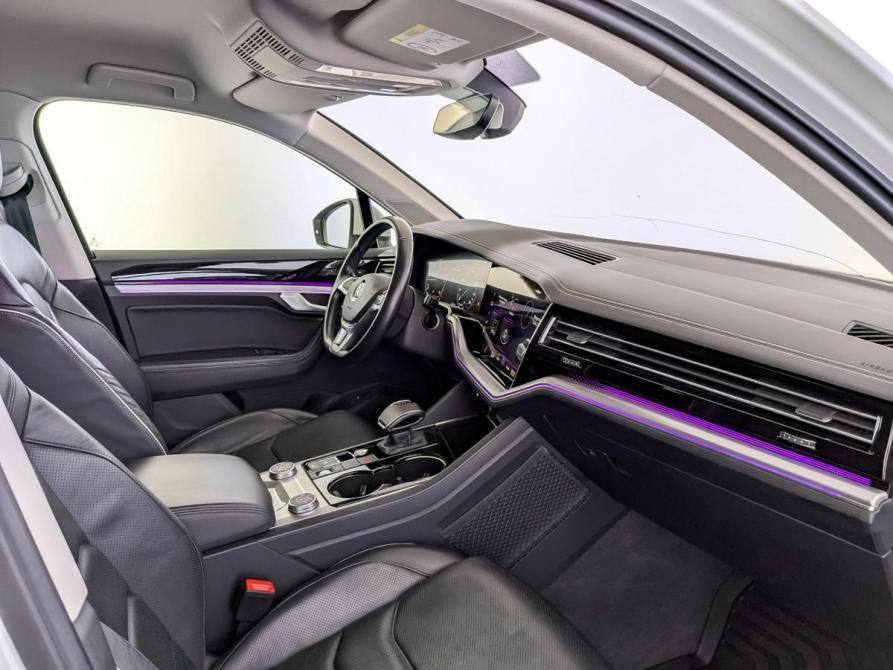 Volkswagen Touareg III Москва  - изображение 12