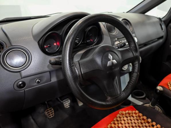 Mitsubishi Colt VI (Z20/Z30) с пробегом 2006 года, цена 320 000 рублей, 193983 км, хэтчбек, Автокод Объявления