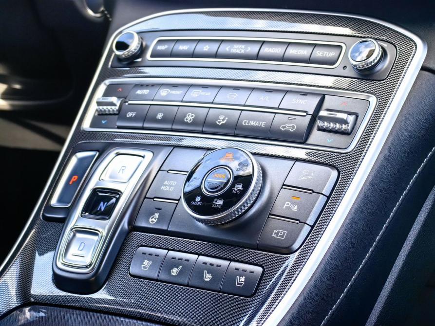 Hyundai Santa Fe IV Рестайлинг Санкт-Петербург  - изображение 11
