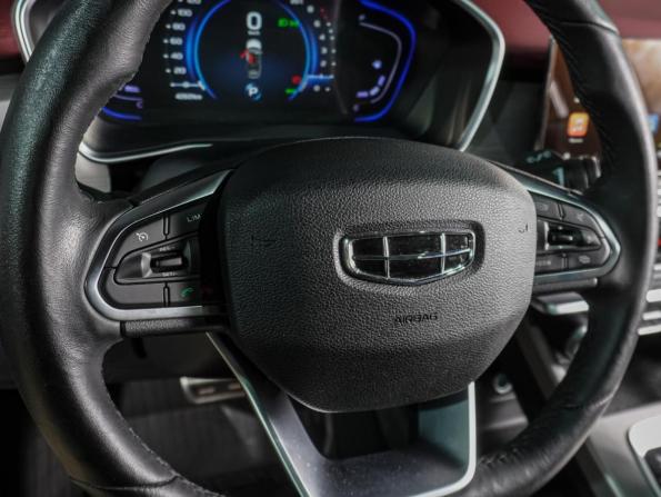 Geely Coolray I с пробегом 2020 года, цена 1 699 000 рублей, 42601 км, внедорожник, Автокод Объявления
