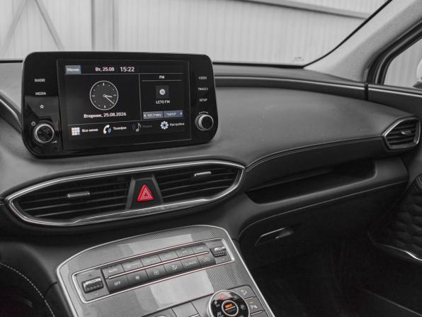 Hyundai Santa Fe IV Рестайлинг с пробегом 2021 года, цена 3 550 000 рублей, 82120 км, внедорожник, Автокод Объявления