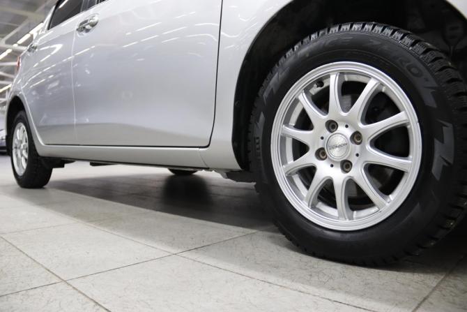 Toyota Vitz III (XP130) Рестайлинг 2 с пробегом 2018 года, цена 1 105 050 рублей, 141993 км, хэтчбек, Автокод Объявления