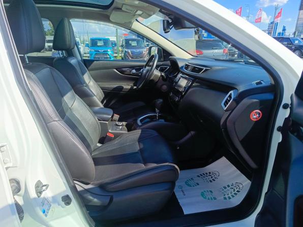 Nissan Qashqai II с пробегом 2015 года, цена 1 694 995 рублей, 118211 км, внедорожник, Автокод Объявления