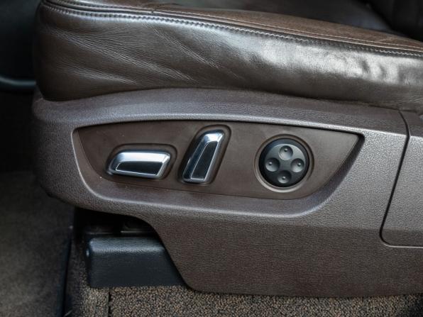 Audi Q7 I (4L) Рестайлинг с пробегом 2011 года, цена 2 265 000 рублей, 313768 км, внедорожник, Автокод Объявления