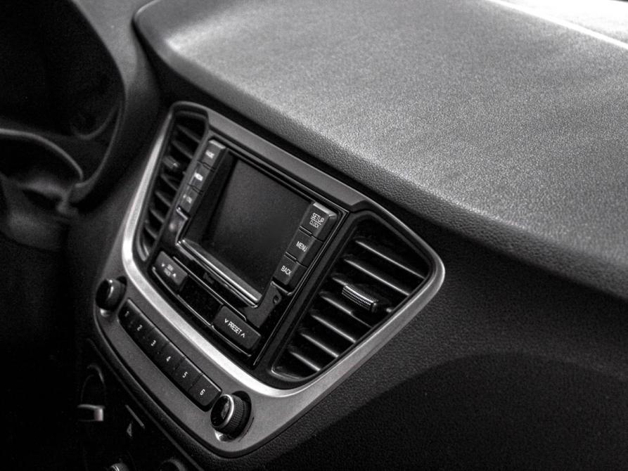 Hyundai Solaris II Ростов-на-Дону  - изображение 13