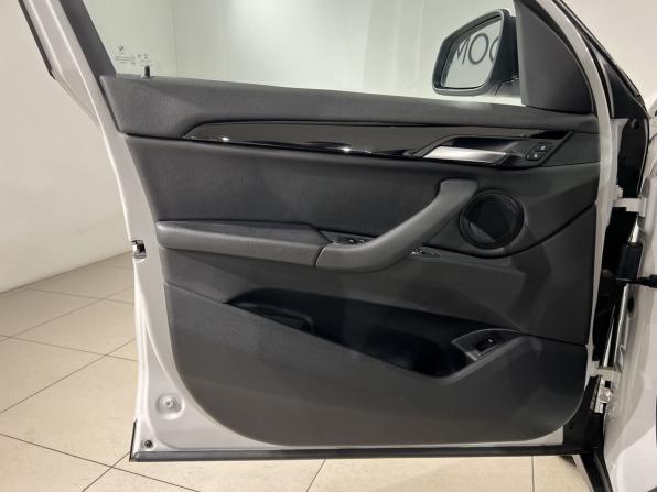 BMW X1 II (F48) Рестайлинг с пробегом 2021 года, цена 2 250 000 рублей, 100679 км, внедорожник, Автокод Объявления
