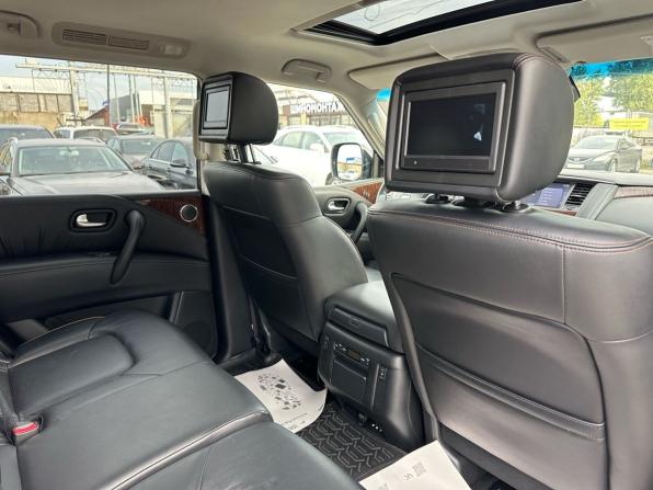 Nissan Patrol VI (Y62) Рестайлинг с пробегом 2015 года, цена 2 780 000 рублей, 186961 км, внедорожник, Автокод Объявления