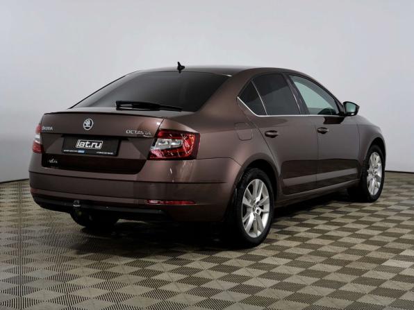 Skoda Octavia III (A7) Рестайлинг с пробегом 2018 года, цена 1 648 000 рублей, 186518 км, лифтбек, Автокод Объявления