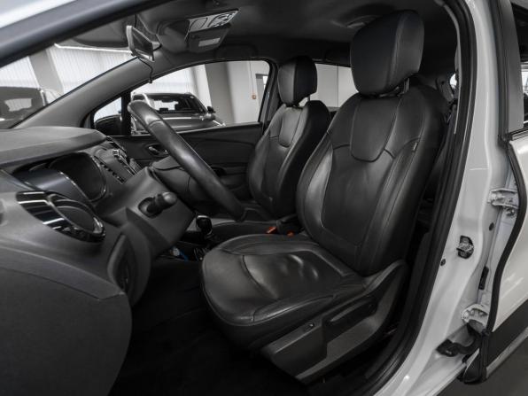 Renault Kaptur I с пробегом 2017 года, цена 1 640 000 рублей, 109476 км, внедорожник, Автокод Объявления