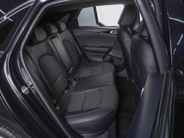 Kia Ceed III с пробегом 2018 года, цена 1 730 000 рублей, 85385 км, хэтчбек, Автокод Объявления