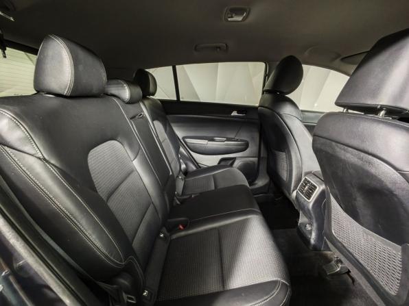 Kia Sportage IV с пробегом 2018 года, цена 1 793 000 рублей, 175207 км, внедорожник, Автокод Объявления