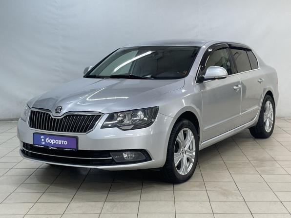 Skoda Superb II Рестайлинг с пробегом 2014 года, цена 1 220 000 рублей, 121223 км, лифтбек, Автокод Объявления