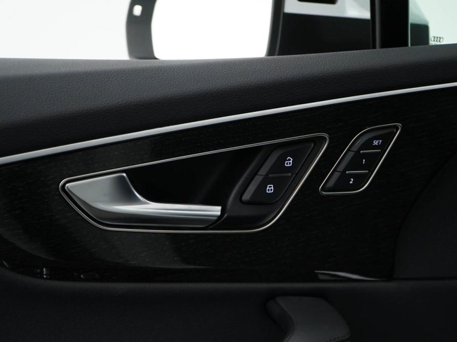 Audi Q7 II (4M) Рестайлинг Москва  - изображение 19