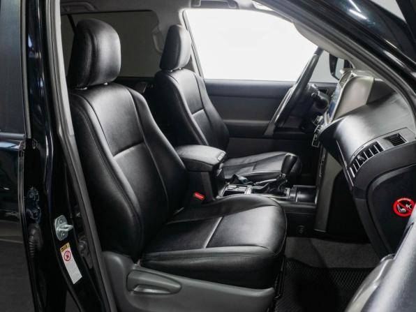 Toyota Land Cruiser Prado 150 Series с пробегом 2013 года, цена 3 129 000 рублей, 229506 км, внедорожник, Автокод Объявления