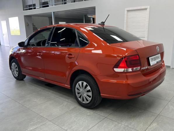 Volkswagen Polo V Рестайлинг с пробегом 2018 года, цена 840 000 рублей, 204075 км, седан, Автокод Объявления