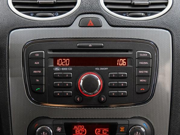 Ford Focus II Рестайлинг с пробегом 2010 года, цена 588 000 рублей, 168545 км, хэтчбек, Автокод Объявления