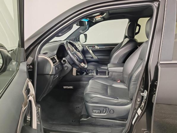 Lexus GX II Рестайлинг 2 с пробегом 2019 года, цена 6 299 000 рублей, 97343 км, внедорожник, Автокод Объявления
