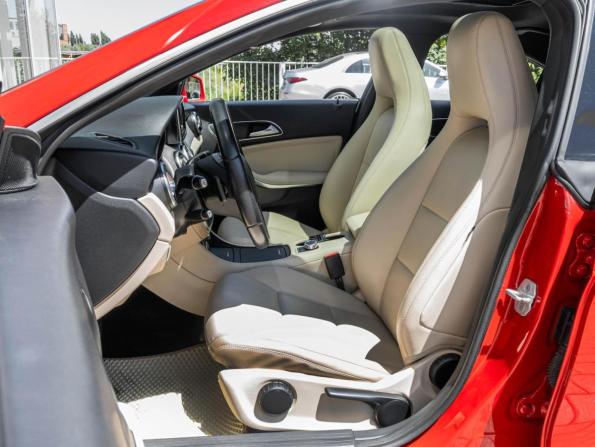 Mercedes-Benz CLA I (C117 X117) с пробегом 2014 года, цена 1 836 800 рублей, 131318 км, седан, Автокод Объявления