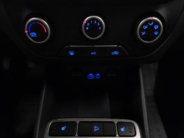 Hyundai Creta I с пробегом 2018 года, цена 1 520 000 рублей, 170465 км, внедорожник, Автокод Объявления