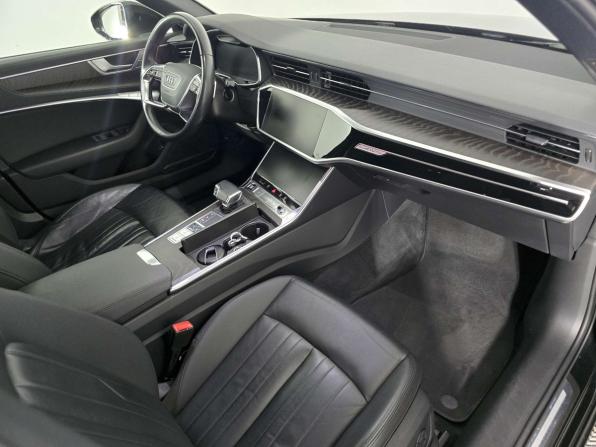 Audi A6 V (C8) с пробегом 2021 года, цена 4 300 000 рублей, 58419 км, седан, Автокод Объявления