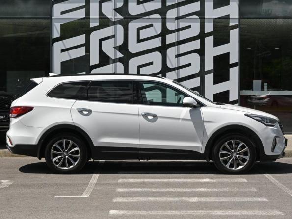 Hyundai Santa Fe III Рестайлинг с пробегом 2017 года, цена 2 400 000 рублей, 143679 км, внедорожник, Автокод Объявления