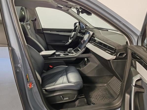 Geely Atlas II с пробегом 2025 года, цена 2 999 000 рублей, 24917 км, внедорожник, Автокод Объявления
