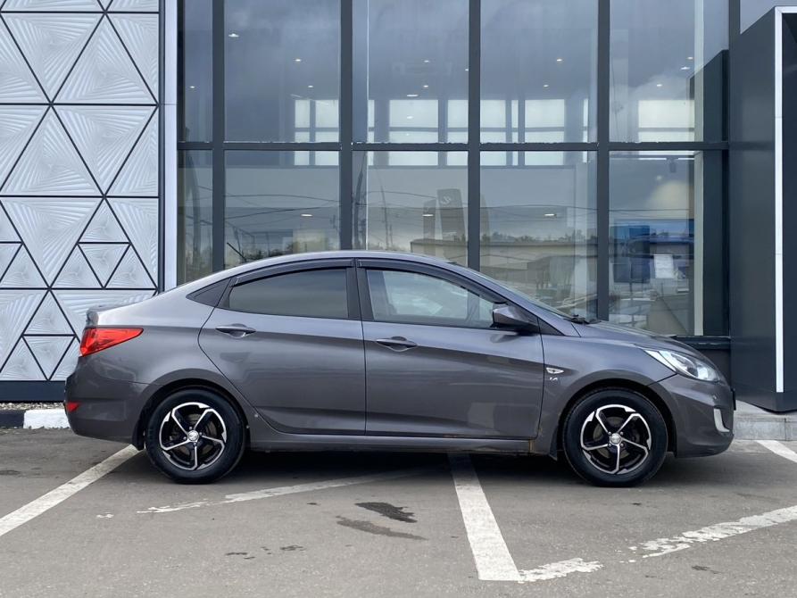 Hyundai Solaris I Москва  - изображение 4