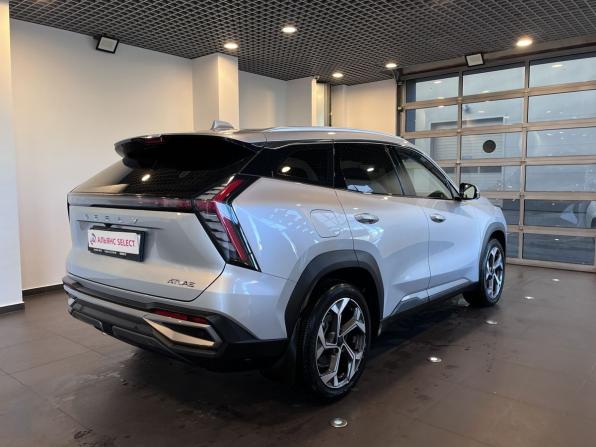 Geely Atlas II с пробегом 2023 года, цена 2 740 000 рублей, 30753 км, внедорожник, Автокод Объявления