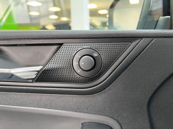 Skoda Rapid II с пробегом 2021 года, цена 1 595 000 рублей, 100507 км, лифтбек, Автокод Объявления