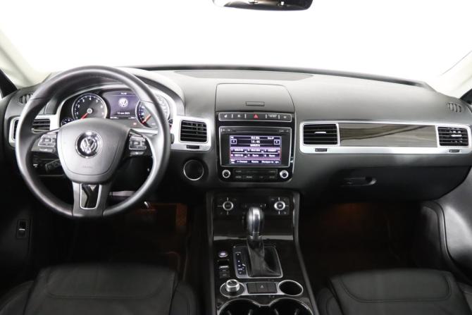 Volkswagen Touareg II Рестайлинг с пробегом 2016 года, цена 2 949 990 рублей, 101107 км, внедорожник, Автокод Объявления