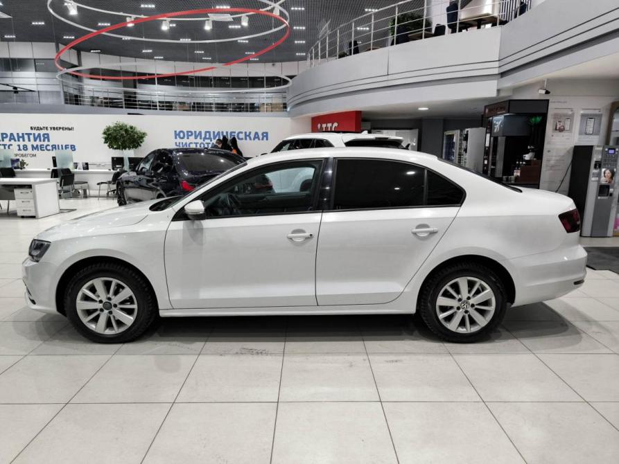 Volkswagen Jetta VI Рестайлинг Казань  - изображение 10