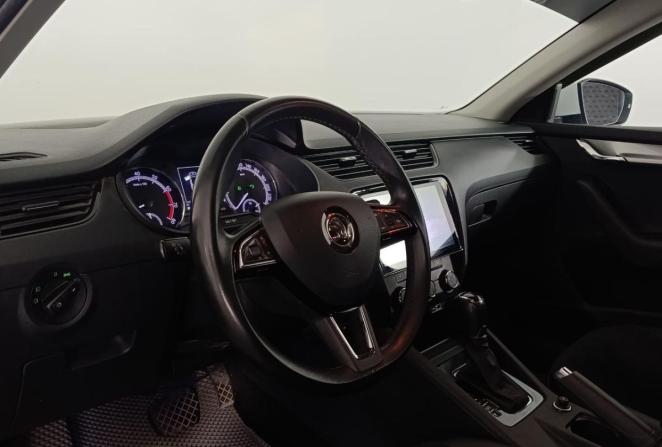 Skoda Octavia III (A7) Рестайлинг с пробегом 2019 года, цена 1 850 000 рублей, 86073 км, универсал, Автокод Объявления