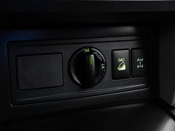 Toyota Land Cruiser Prado 150 Series с пробегом 2012 года, цена 2 399 000 рублей, 314695 км, внедорожник, Автокод Объявления
