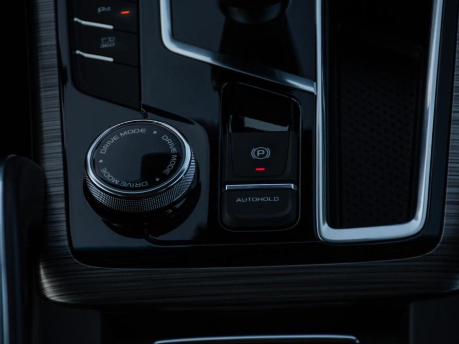 Geely Atlas Pro Москва  - изображение 18