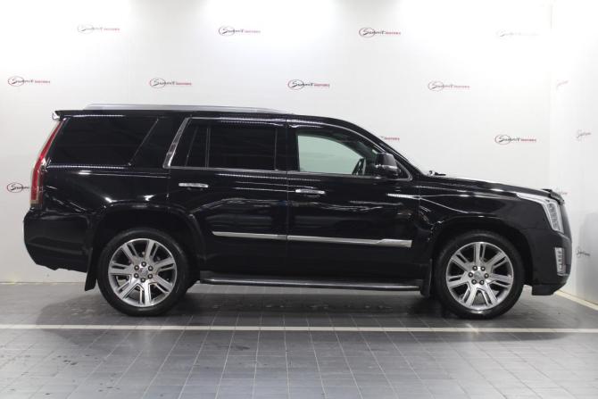 Cadillac Escalade IV с пробегом 2015 года, цена 5 555 000 рублей, 145789 км, внедорожник, Автокод Объявления