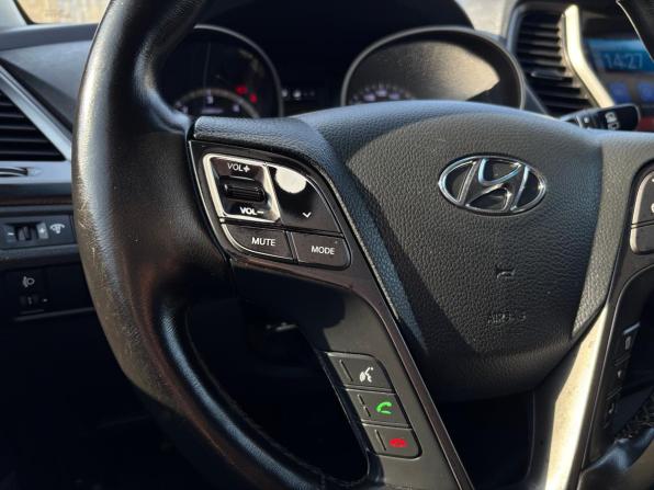 Hyundai Santa Fe III Рестайлинг с пробегом 2015 года, цена 2 215 000 рублей, 220000 км, внедорожник, Автокод Объявления