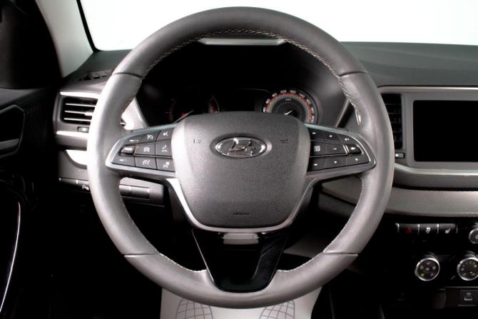 Lada (ВАЗ) Vesta I Рестайлинг (NG) с пробегом 2024 года, цена 1 589 000 рублей, 17348 км, седан, Автокод Объявления