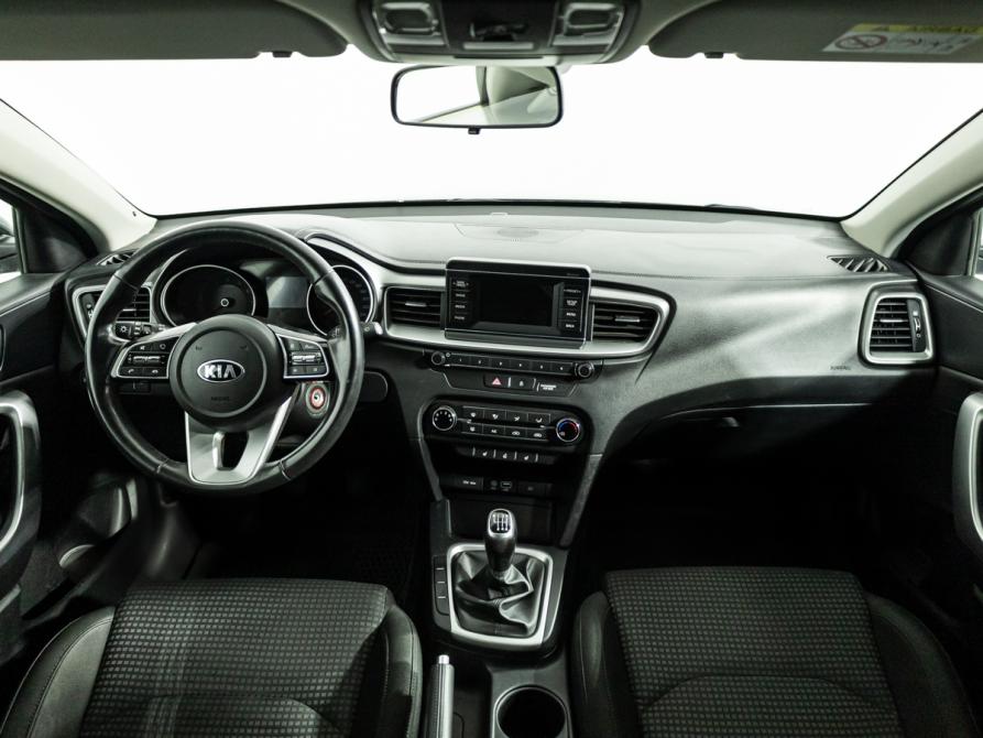 Kia Ceed III Санкт-Петербург  - изображение 13