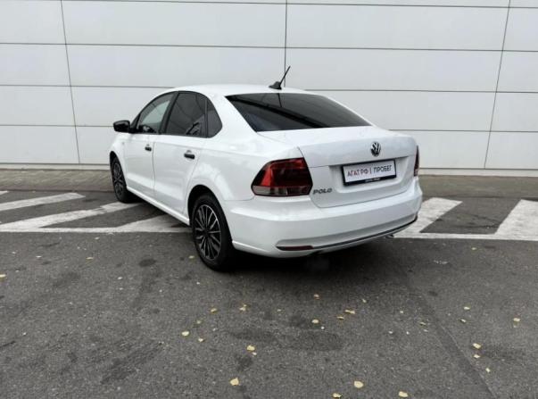 Volkswagen Polo V Рестайлинг с пробегом 2019 года, цена 920 000 рублей, 193903 км, седан, Автокод Объявления