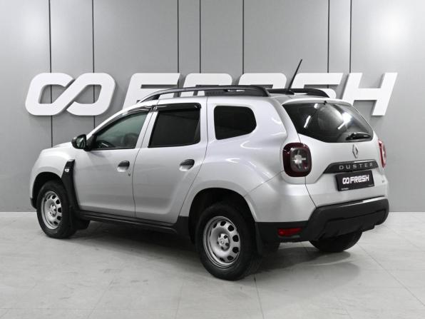Renault Duster II с пробегом 2022 года, цена 1 629 000 рублей, 165026 км, внедорожник, Автокод Объявления