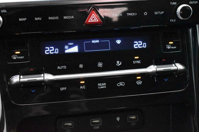Kia Carnival IV с пробегом 2022 года, цена 4 425 000 рублей, 50743 км, минивэн, Автокод Объявления