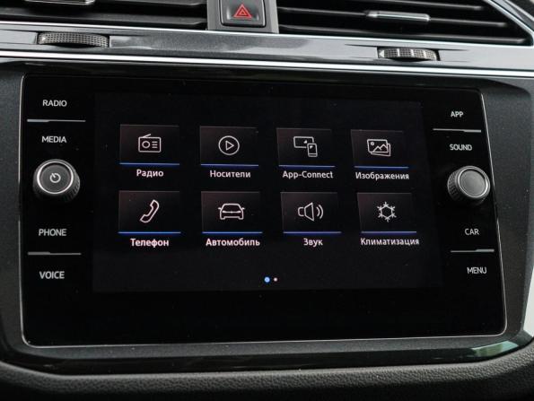 Volkswagen Tiguan II с пробегом 2019 года, цена 3 499 000 рублей, 68000 км, внедорожник, Автокод Объявления