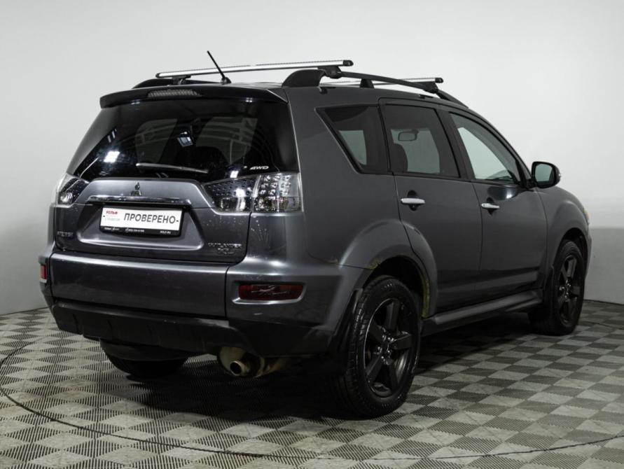Mitsubishi Outlander II Рестайлинг Санкт-Петербург  - изображение 5