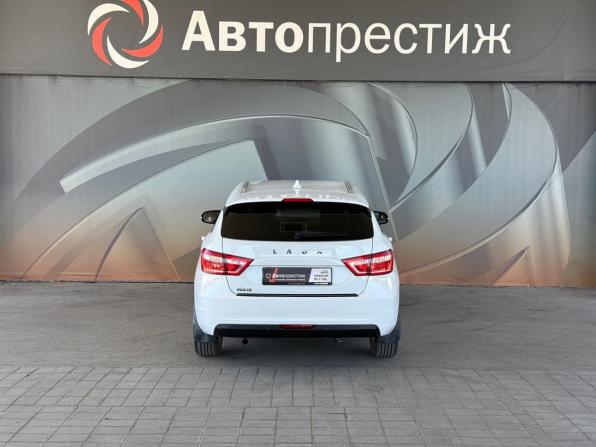 Lada (ВАЗ) Vesta I с пробегом 2018 года, цена 1 090 000 рублей, 96679 км, универсал, Автокод Объявления