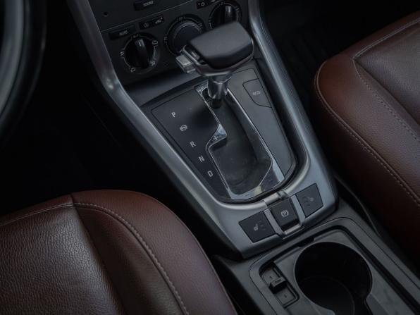 Opel Antara I Рестайлинг с пробегом 2012 года, цена 1 250 000 рублей, 143000 км, внедорожник, Автокод Объявления