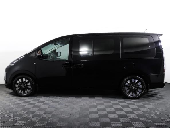 Hyundai Staria I с пробегом 2021 года, цена 5 044 000 рублей, 68280 км, минивэн, Автокод Объявления