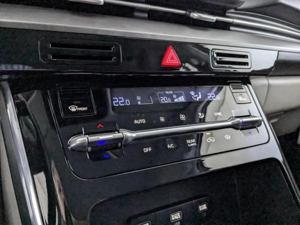 Kia Carnival IV с пробегом 2021 года, цена 3 430 000 рублей, 89642 км, минивэн, Автокод Объявления
