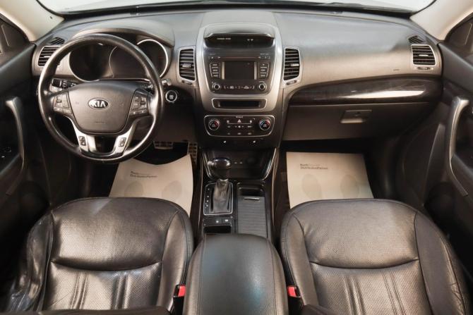 Kia Sorento II Рестайлинг с пробегом 2012 года, цена 1 649 000 рублей, 199068 км, внедорожник, Автокод Объявления